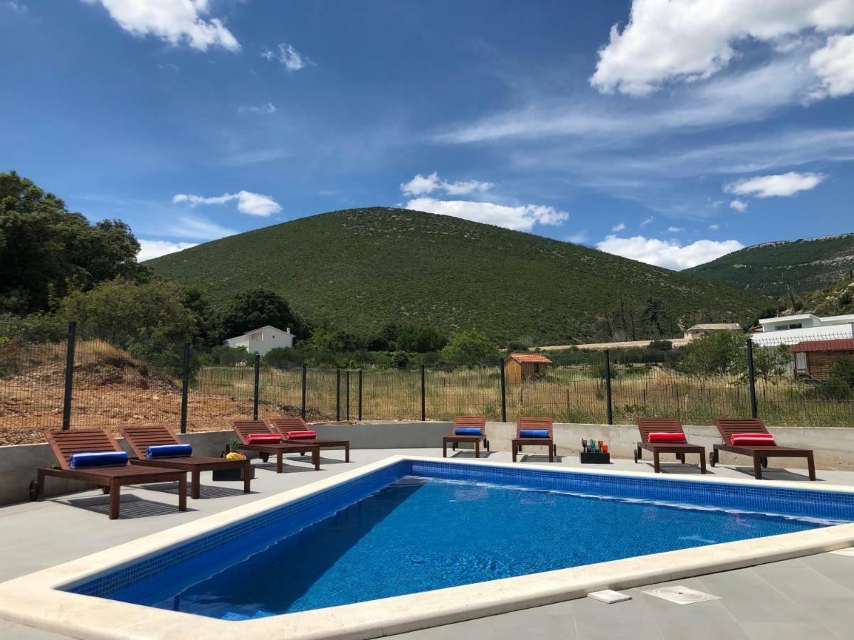 Villa Mila Kastela Кастель-Нови Экстерьер фото