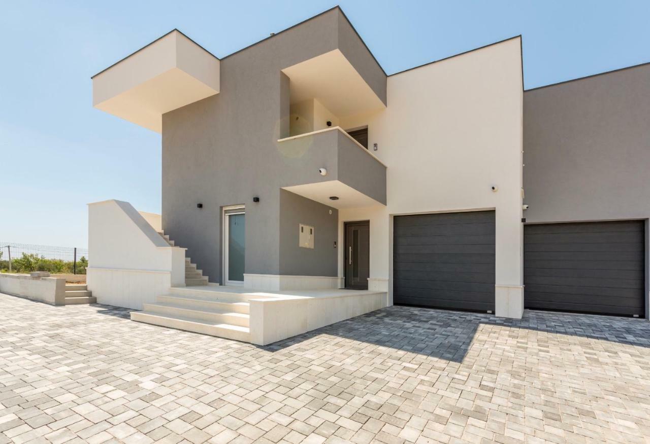 Villa Mila Kastela Кастель-Нови Экстерьер фото